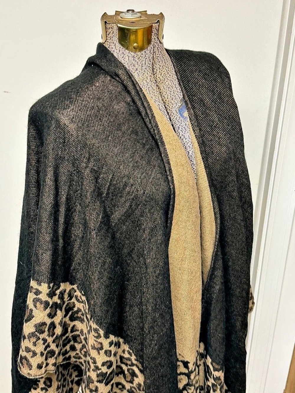 Charming Charlie Leopard Border Ruana Poncho Wrap Black & Brown